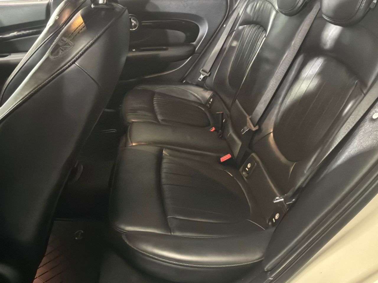 2020 MINI CLUBMAN 2020 MINI CLUBMAN