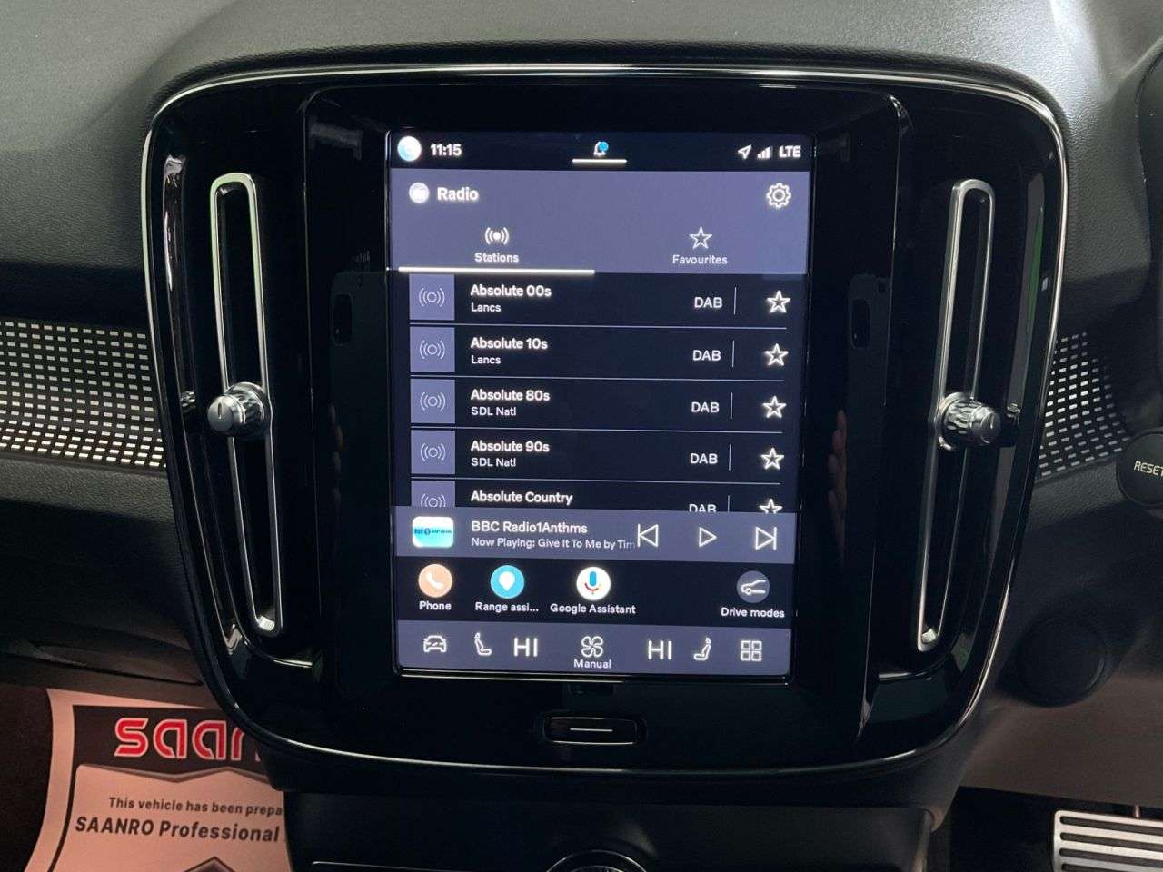 2021 VOLVO XC40 2021 VOLVO XC40
