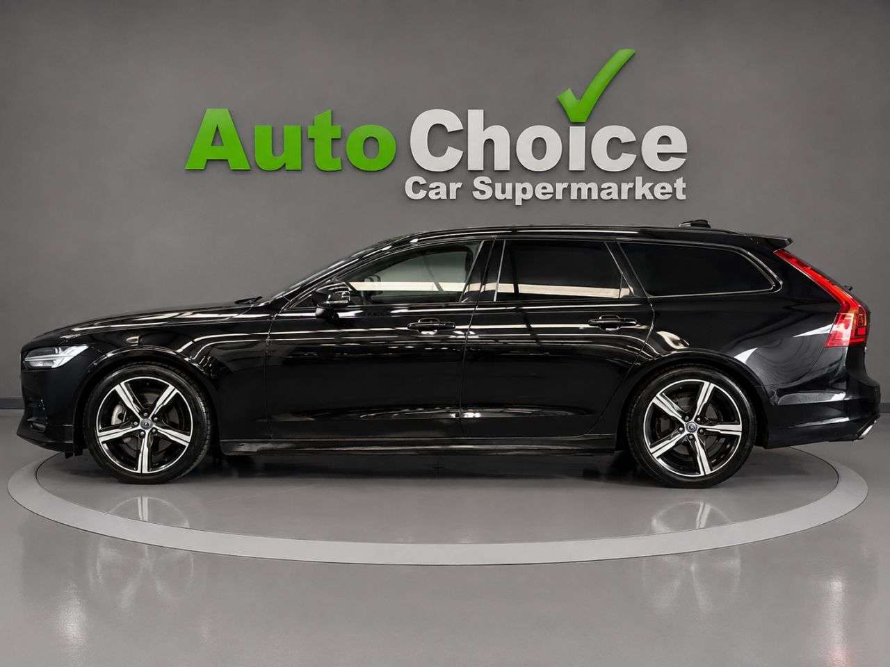 2020 VOLVO V90 2020 VOLVO V90