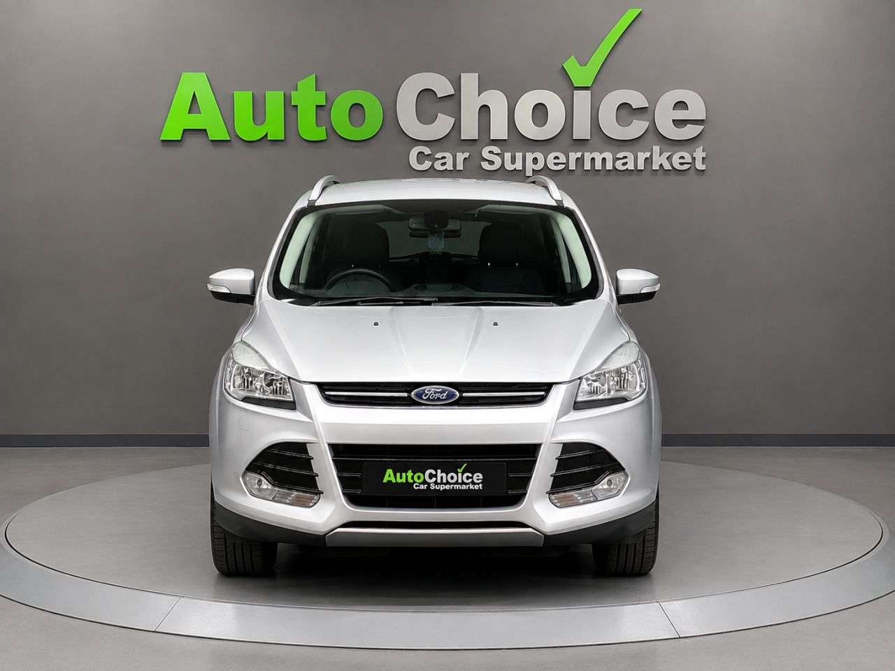 A 2015 FORD KUGA 2.0 TDCi Titanium SUV 5dr Diesel Manual 2WD Euro 6 (s/s) (150 ps) in Blackb A 2015 FORD KUGA 2.0 TDCi Titanium SUV 5dr Diesel Manual 2WD Euro 6 (s/s) (150 ps) in Blackb