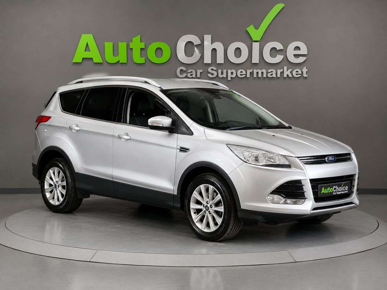 A 2015 FORD KUGA 2.0 TDCi Titanium SUV 5dr Diesel Manual 2WD Euro 6 (s/s) (150 ps) in Blackb A 2015 FORD KUGA 2.0 TDCi Titanium SUV 5dr Diesel Manual 2WD Euro 6 (s/s) (150 ps) in Blackb