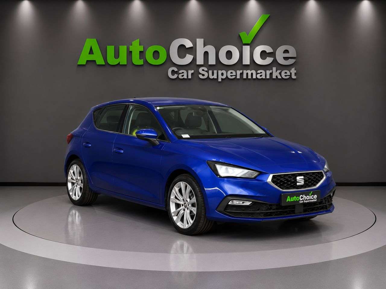 A 2021 SEAT LEON 1.0 TSI EVO SE Dynamic Hatchback 5dr Petrol Manual Euro 6 (s/s) (110 ps) in A 2021 SEAT LEON 1.0 TSI EVO SE Dynamic Hatchback 5dr Petrol Manual Euro 6 (s/s) (110 ps) in