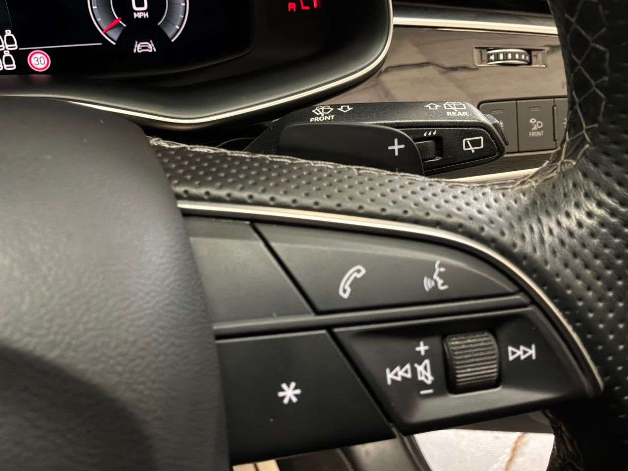 2022 AUDI Q7 2022 AUDI Q7