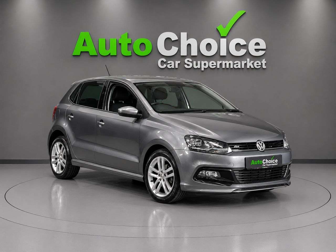 A 2017 VOLKSWAGEN POLO 1.2 TSI R-Line Hatchback 5dr Petrol Manual Euro 6 (s/s) (90 ps) in Blackbur A 2017 VOLKSWAGEN POLO 1.2 TSI R-Line Hatchback 5dr Petrol Manual Euro 6 (s/s) (90 ps) in Blackbur