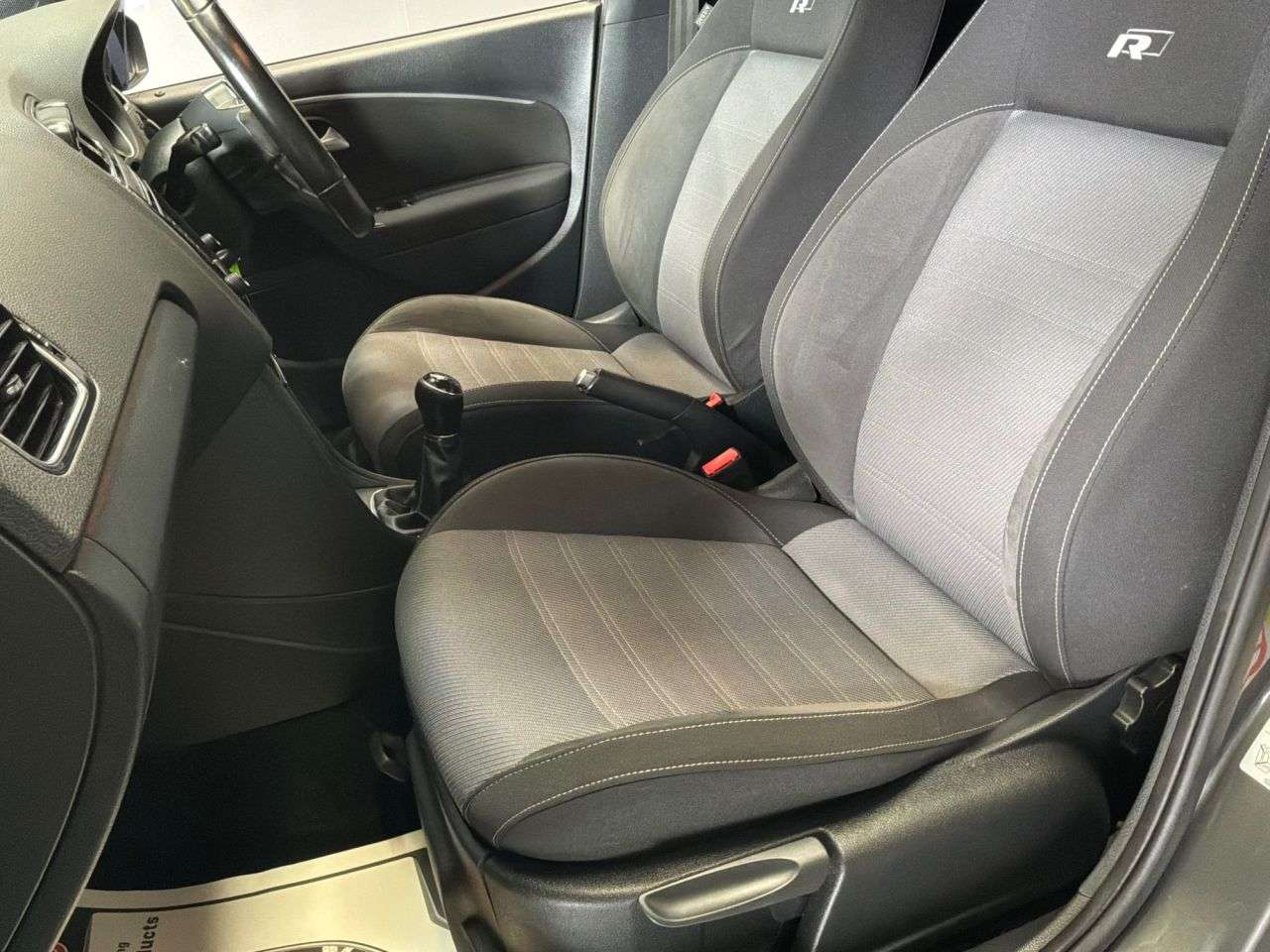 2017 VOLKSWAGEN POLO 2017 VOLKSWAGEN POLO