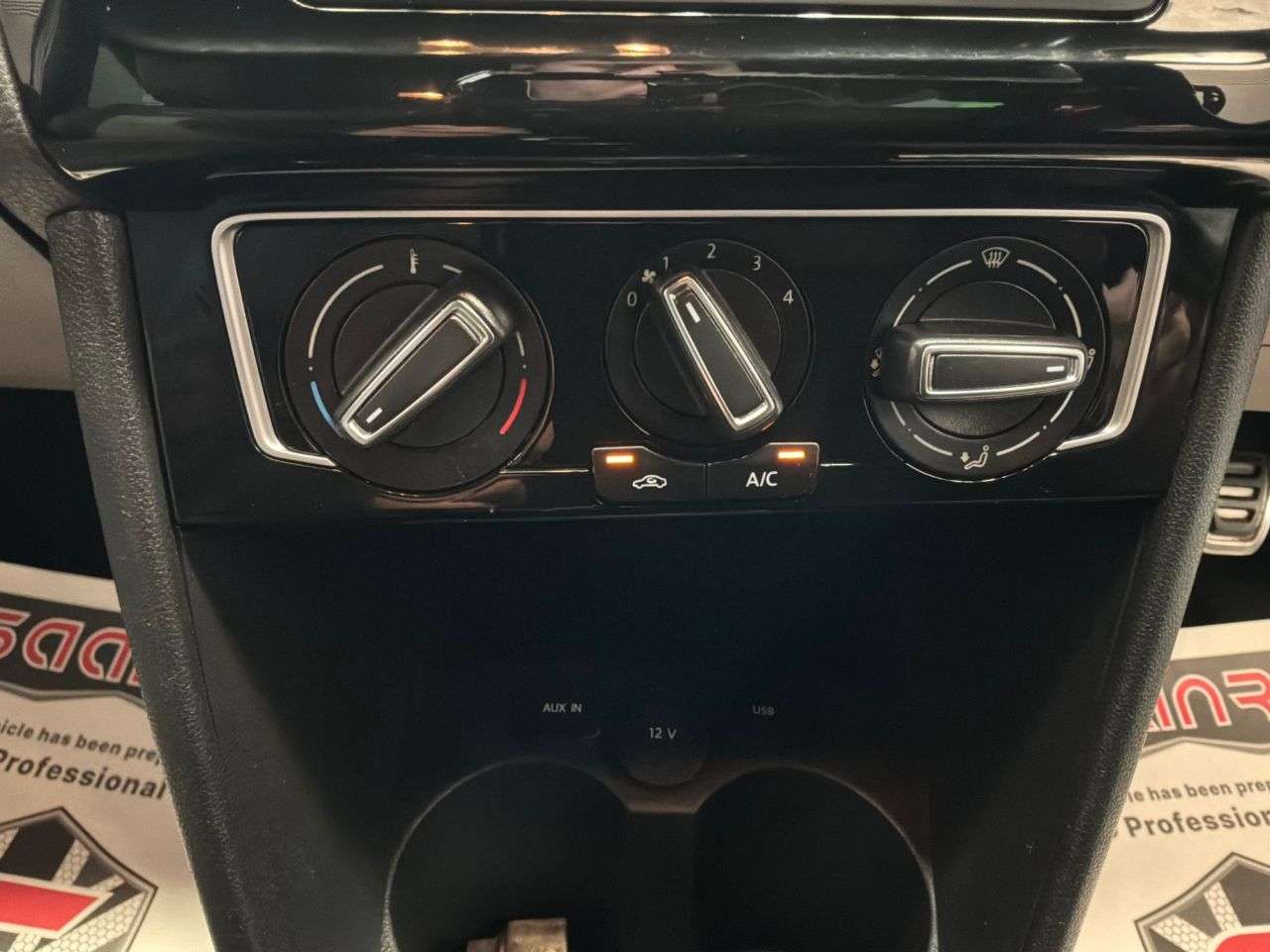 2017 VOLKSWAGEN POLO 2017 VOLKSWAGEN POLO