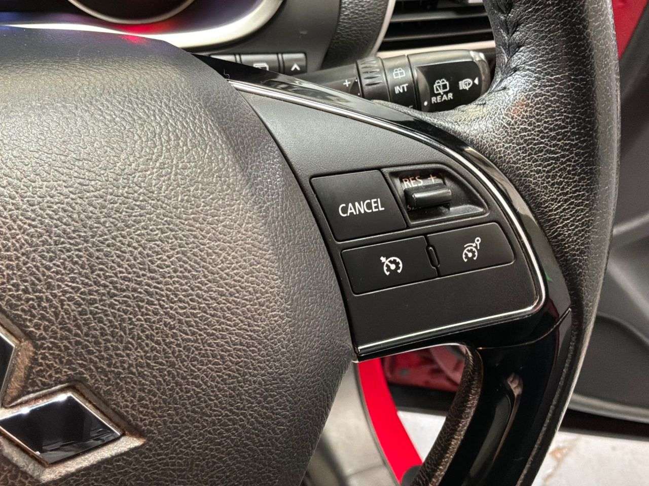 2018 MITSUBISHI ECLIPSE CROSS 2018 MITSUBISHI ECLIPSE CROSS