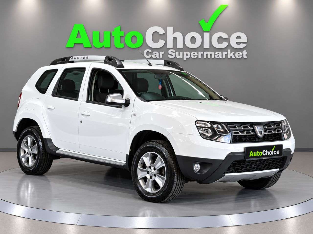 A 2017 DACIA DUSTER 1.2 TCe Laureate SUV 5dr Petrol Manual 4WD Euro 6 (s/s) (125 ps) in Blackbu A 2017 DACIA DUSTER 1.2 TCe Laureate SUV 5dr Petrol Manual 4WD Euro 6 (s/s) (125 ps) in Blackbu