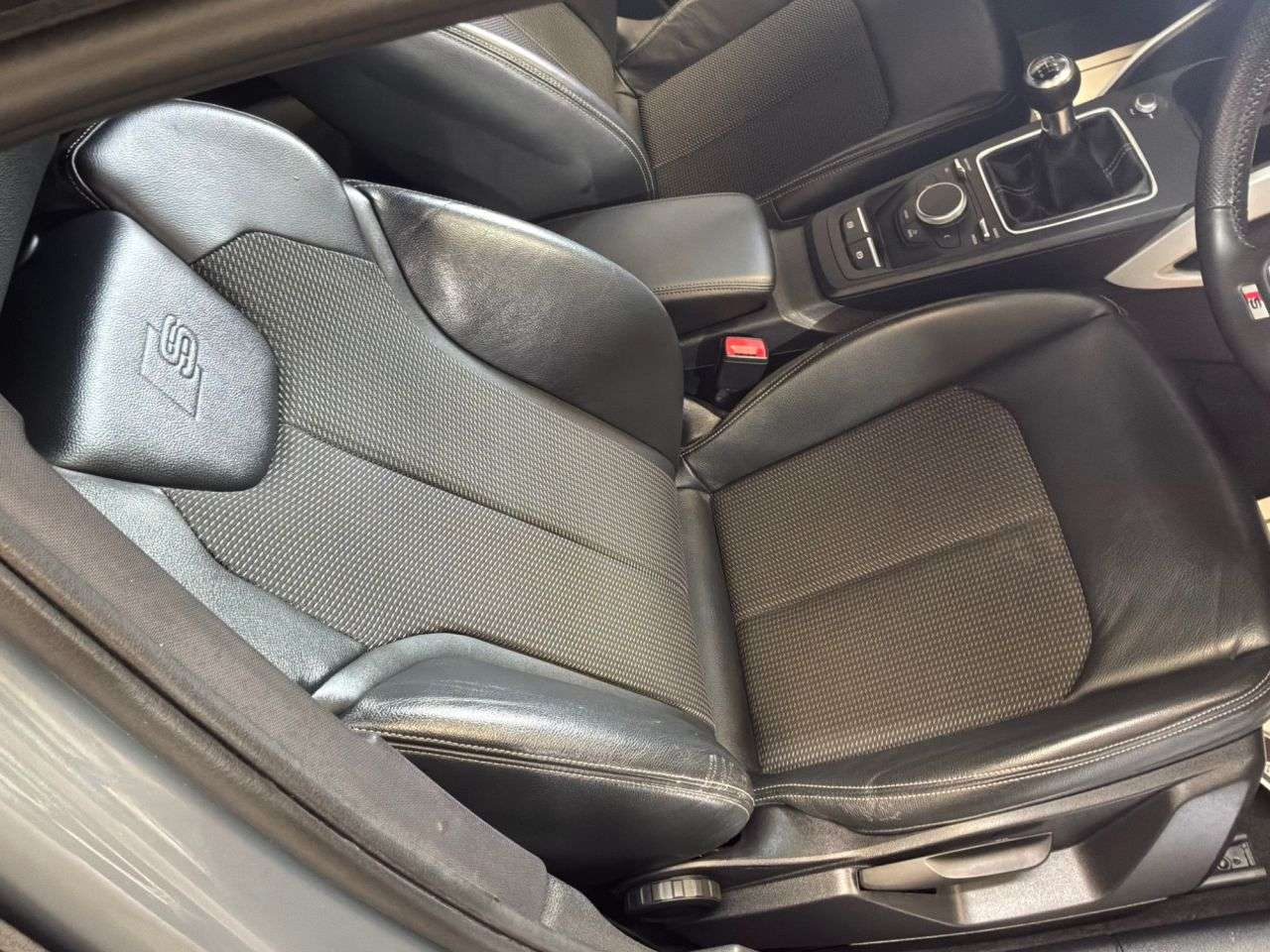 2019 AUDI Q2 2019 AUDI Q2