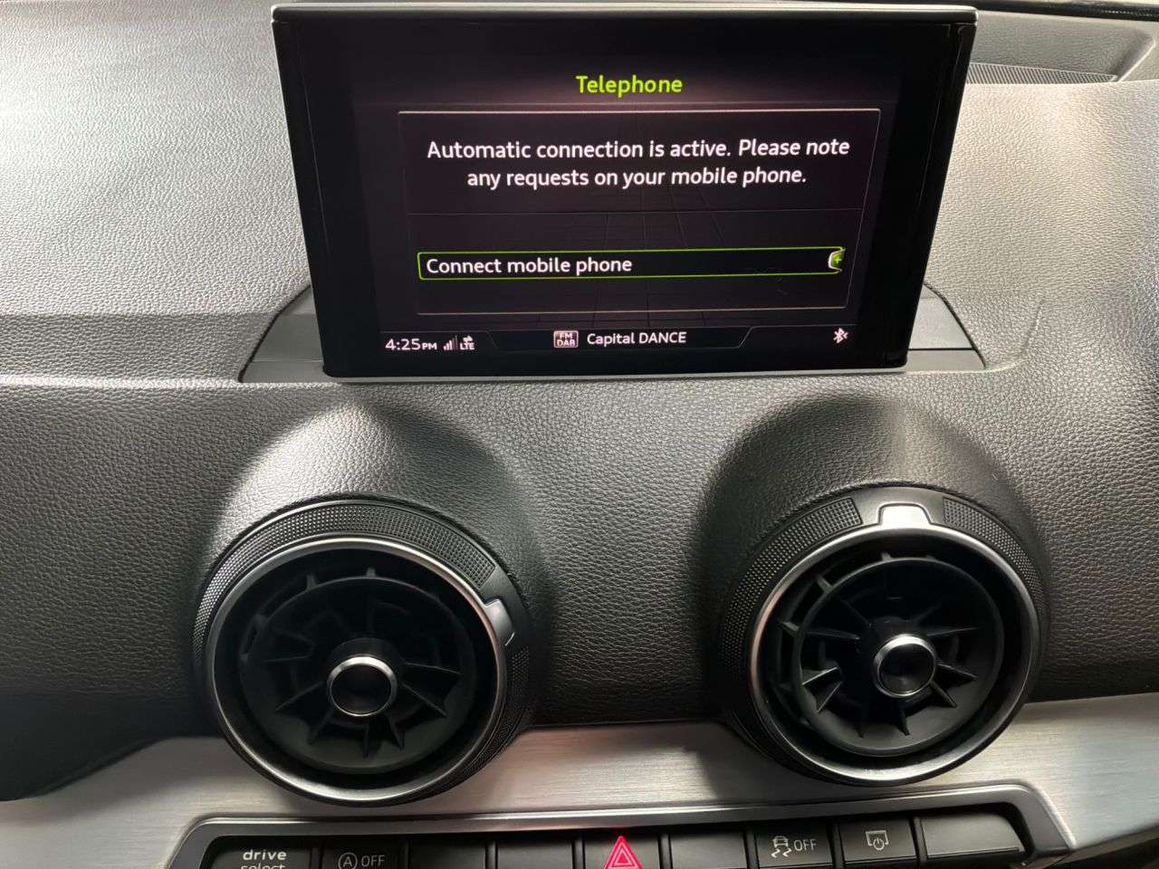 2019 AUDI Q2 2019 AUDI Q2