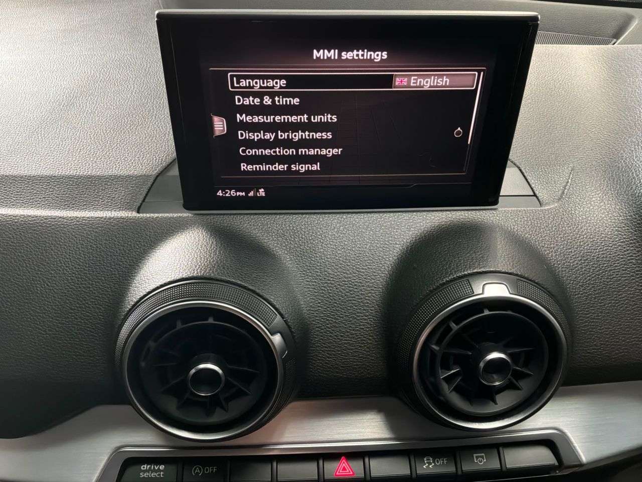 2019 AUDI Q2 2019 AUDI Q2
