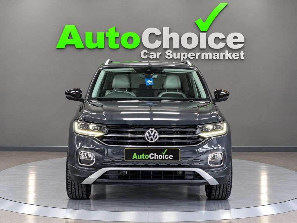 A 2019 VOLKSWAGEN T-CROSS 1.0 TSI SEL SUV 5dr Petrol Manual Euro 6 (s/s) (115 ps) in Blackburn Financ A 2019 VOLKSWAGEN T-CROSS 1.0 TSI SEL SUV 5dr Petrol Manual Euro 6 (s/s) (115 ps) in Blackburn Financ