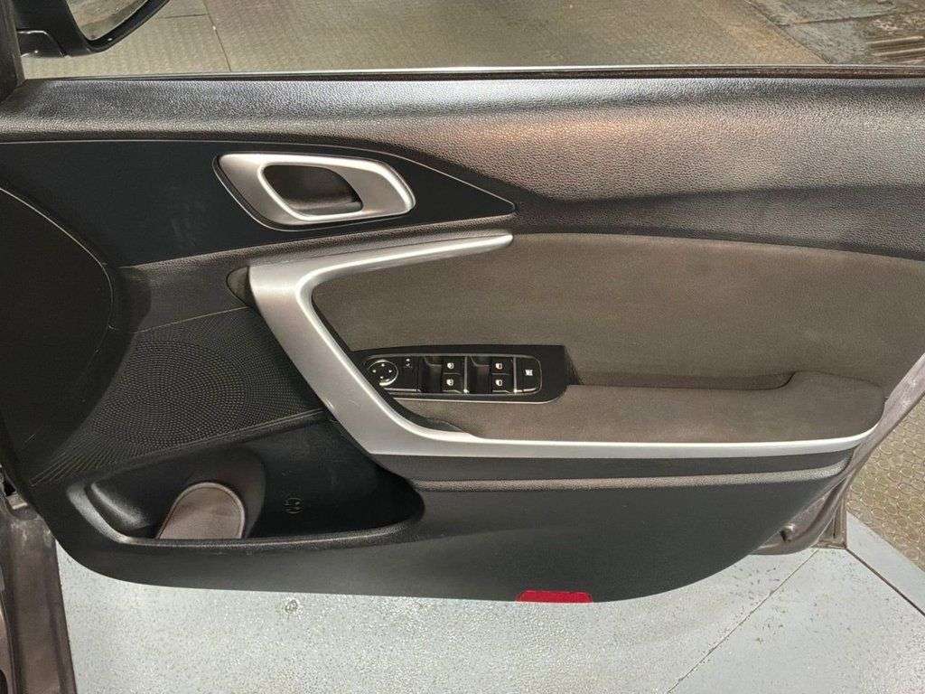 2021 KIA CEED 2021 KIA CEED