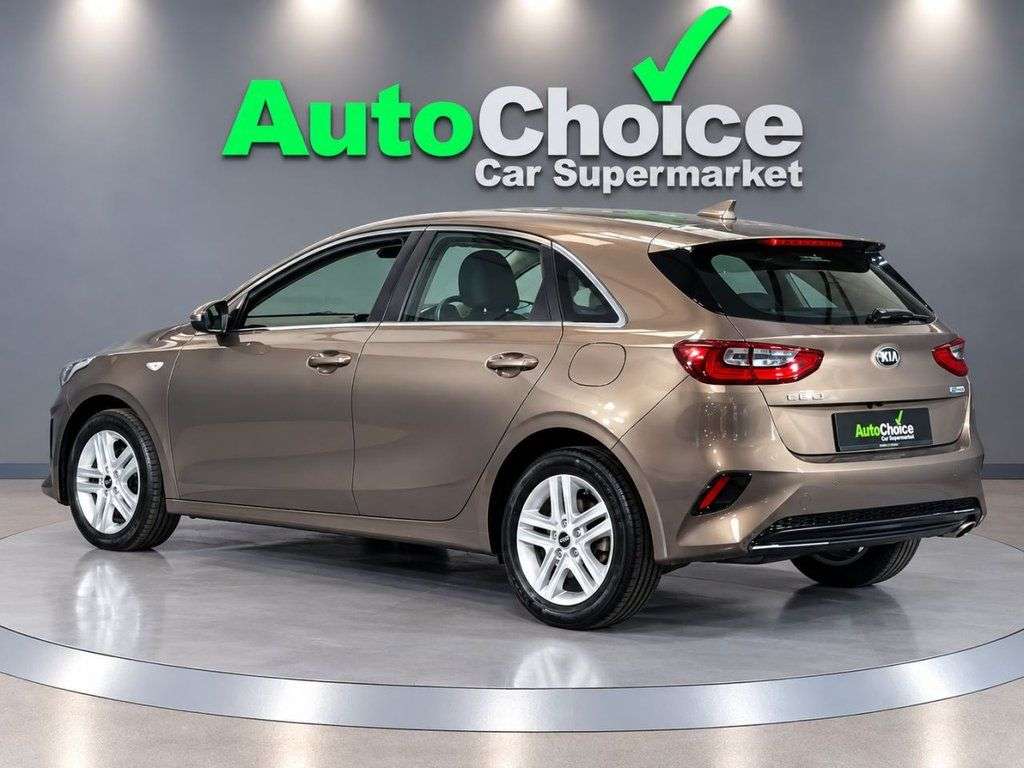 2021 KIA CEED 2021 KIA CEED