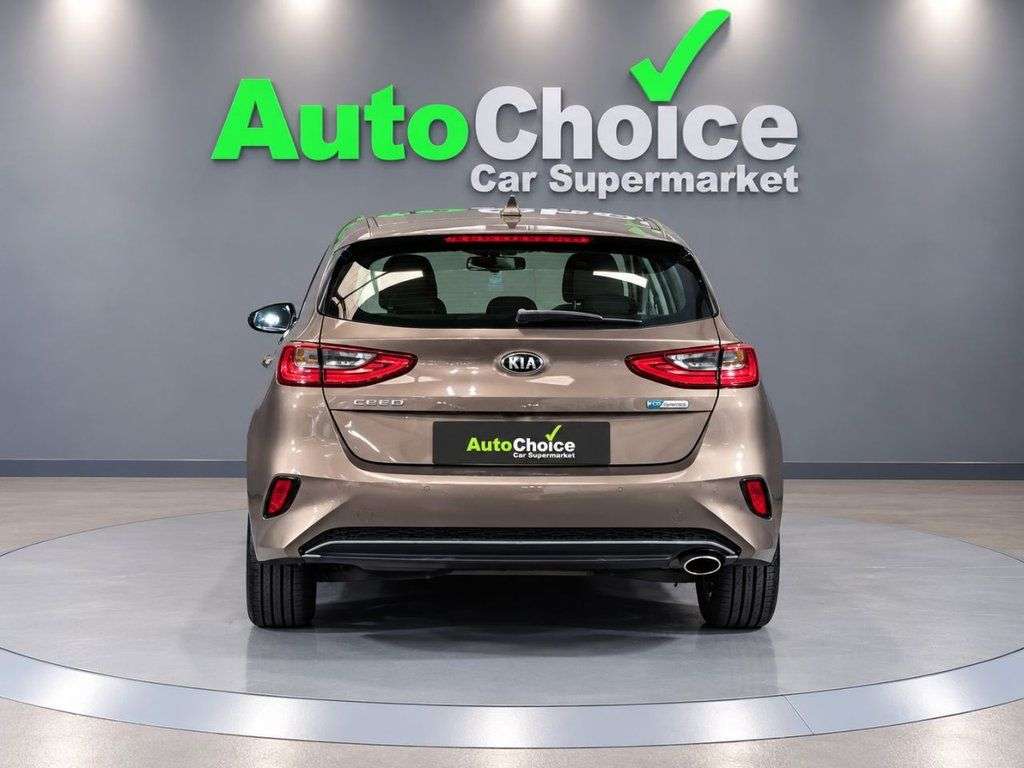 2021 KIA CEED 2021 KIA CEED