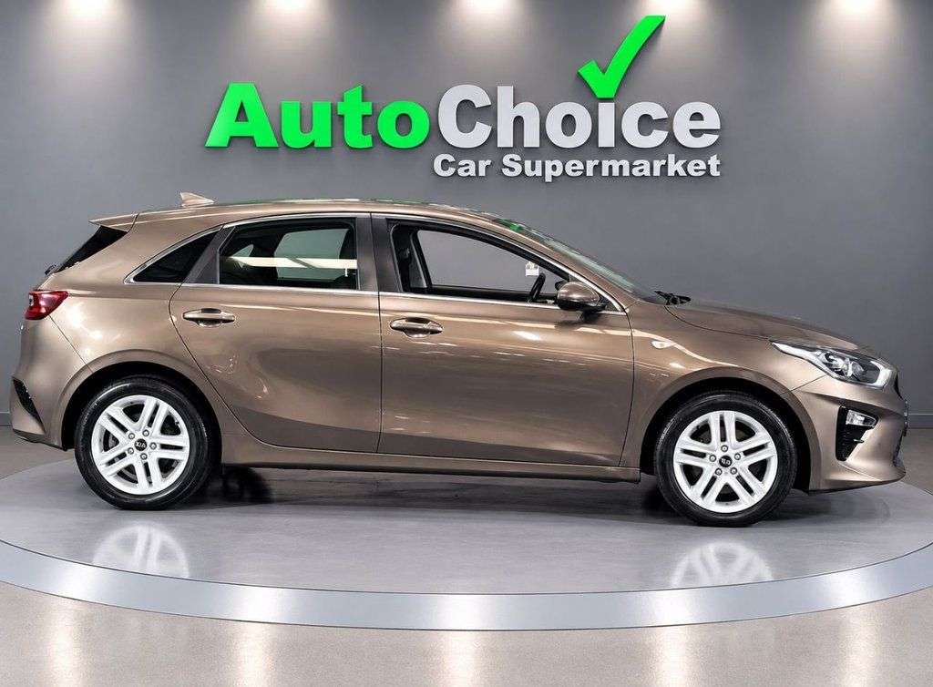 2021 KIA CEED 2021 KIA CEED