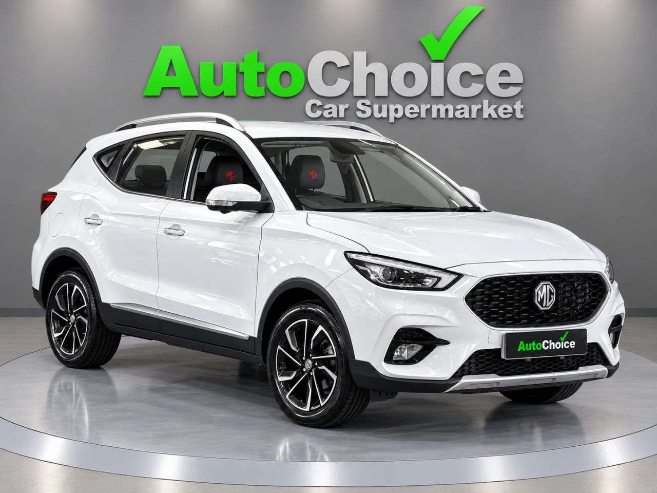 A 2022 MG MG ZS 1.5 VTi-TECH Exclusive SUV 5dr Petrol Manual Euro 6 (s/s) (106 ps) in Black A 2022 MG MG ZS 1.5 VTi-TECH Exclusive SUV 5dr Petrol Manual Euro 6 (s/s) (106 ps) in Black