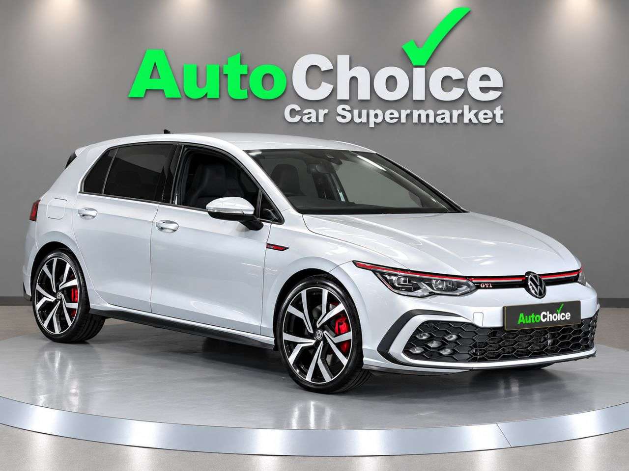 A 2021 VOLKSWAGEN GOLF 2.0 TSI GTI Hatchback 5dr Petrol DSG Euro 6 (s/s) (245 ps) A 2021 VOLKSWAGEN GOLF 2.0 TSI GTI Hatchback 5dr Petrol DSG Euro 6 (s/s) (245 ps)