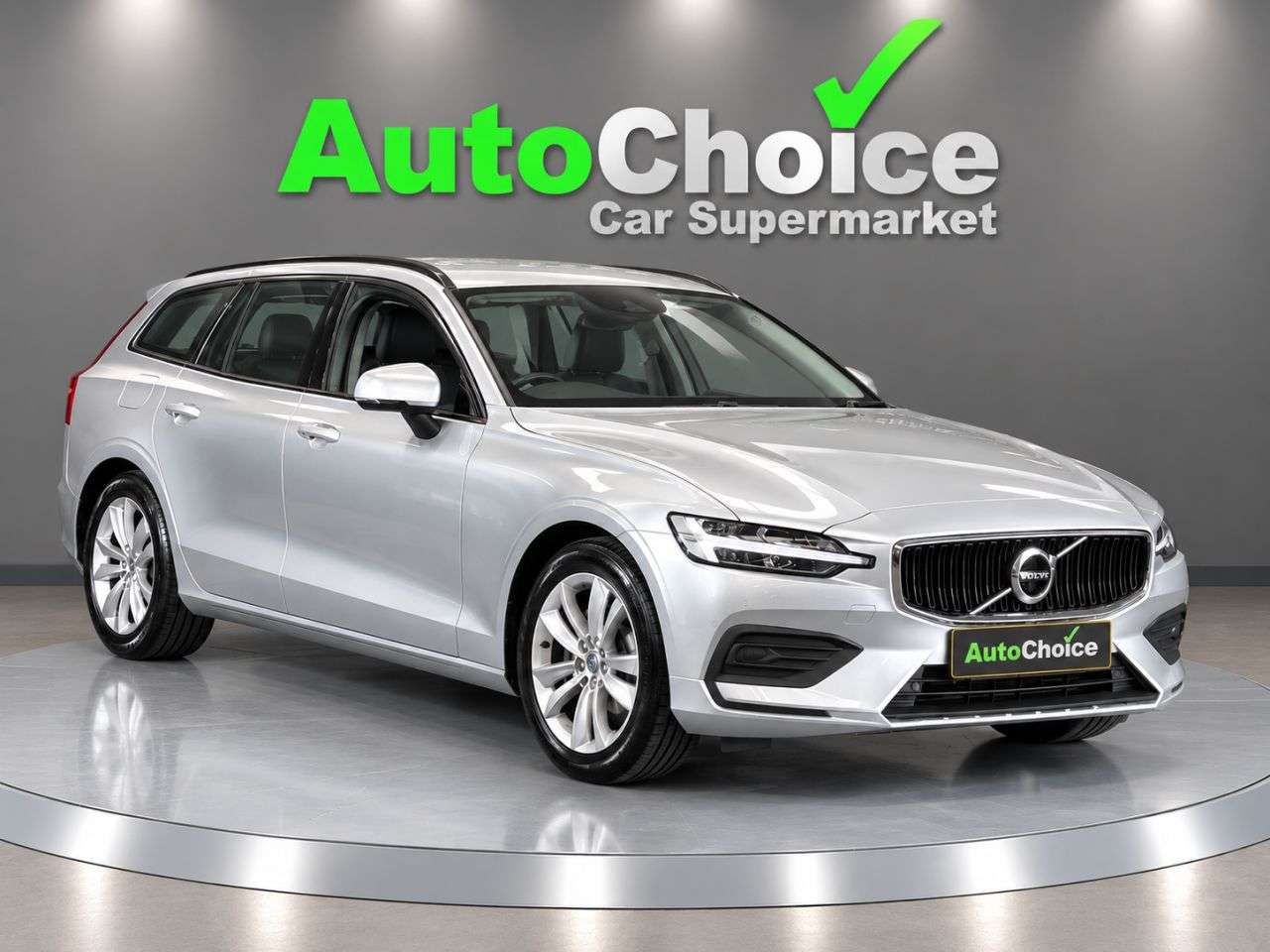 A 2019 VOLVO V60 2.0 D3 Momentum Estate 5dr Diesel Auto Euro 6 (s/s) (150 ps) in Blackburn F A 2019 VOLVO V60 2.0 D3 Momentum Estate 5dr Diesel Auto Euro 6 (s/s) (150 ps) in Blackburn F