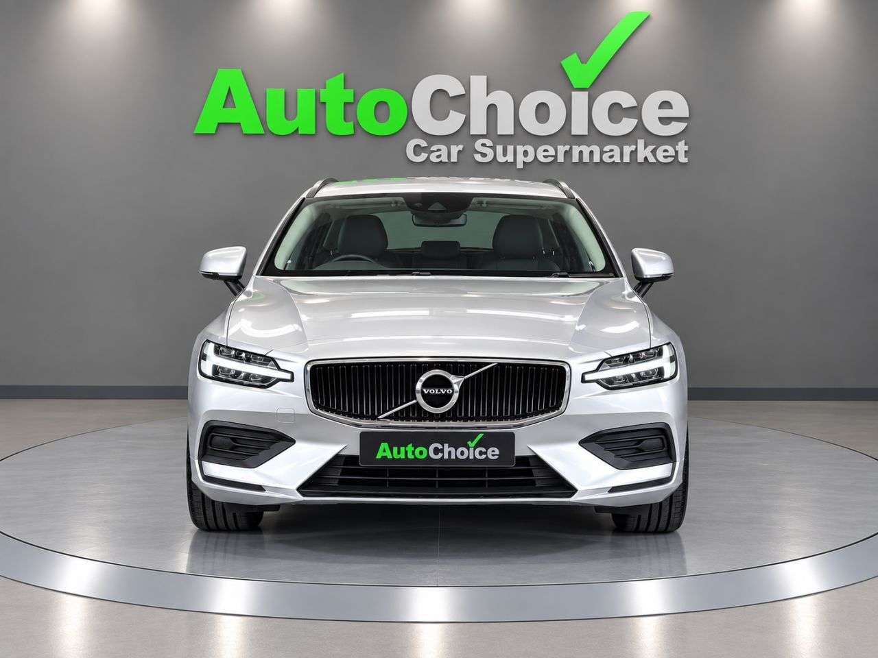 A 2019 VOLVO V60 2.0 D3 Momentum Estate 5dr Diesel Auto Euro 6 (s/s) (150 ps) in Blackburn F A 2019 VOLVO V60 2.0 D3 Momentum Estate 5dr Diesel Auto Euro 6 (s/s) (150 ps) in Blackburn F