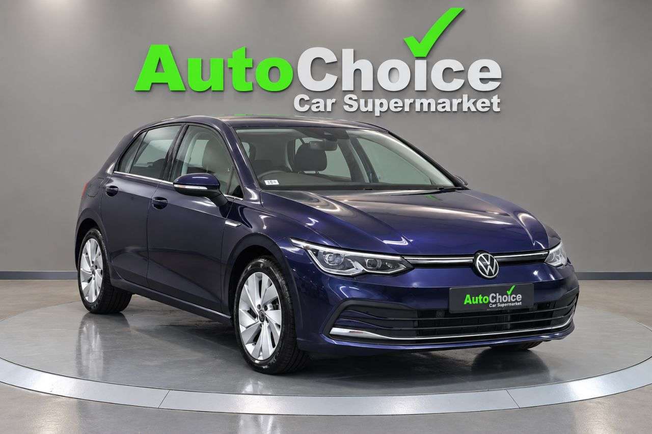 A 2020 VOLKSWAGEN GOLF 1.5 eTSI MHEV Style Hatchback 5dr Petrol Hybrid DSG Euro 6 (s/s) (150 ps) A 2020 VOLKSWAGEN GOLF 1.5 eTSI MHEV Style Hatchback 5dr Petrol Hybrid DSG Euro 6 (s/s) (150 ps)