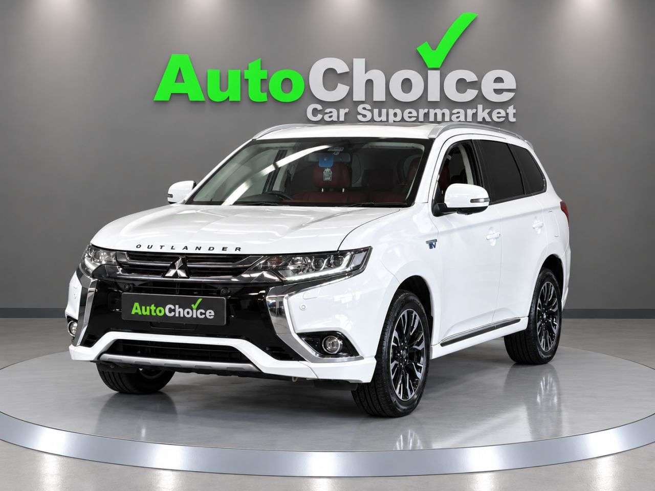 A 2017 MITSUBISHI OUTLANDER 2.0h 12kWh 5hs SUV 5dr Petrol Plug-in Hybrid CVT 4WD Euro 6 (s/s) (200 ps) A 2017 MITSUBISHI OUTLANDER 2.0h 12kWh 5hs SUV 5dr Petrol Plug-in Hybrid CVT 4WD Euro 6 (s/s) (200 ps)