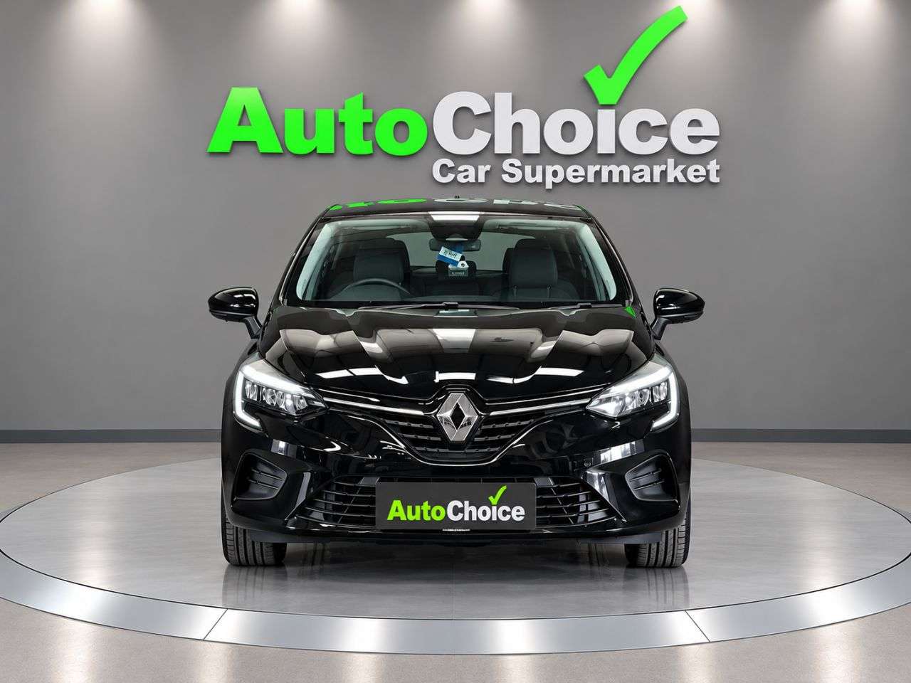 A 2021 RENAULT CLIO 1.0 TCe Iconic Hatchback 5dr Petrol Manual Euro 6 (s/s) (90 ps) in Blackbur A 2021 RENAULT CLIO 1.0 TCe Iconic Hatchback 5dr Petrol Manual Euro 6 (s/s) (90 ps) in Blackbur