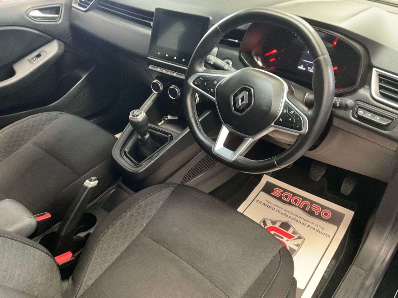 2021 RENAULT CLIO 2021 RENAULT CLIO