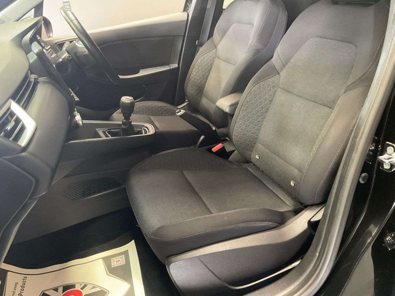 2021 RENAULT CLIO 2021 RENAULT CLIO