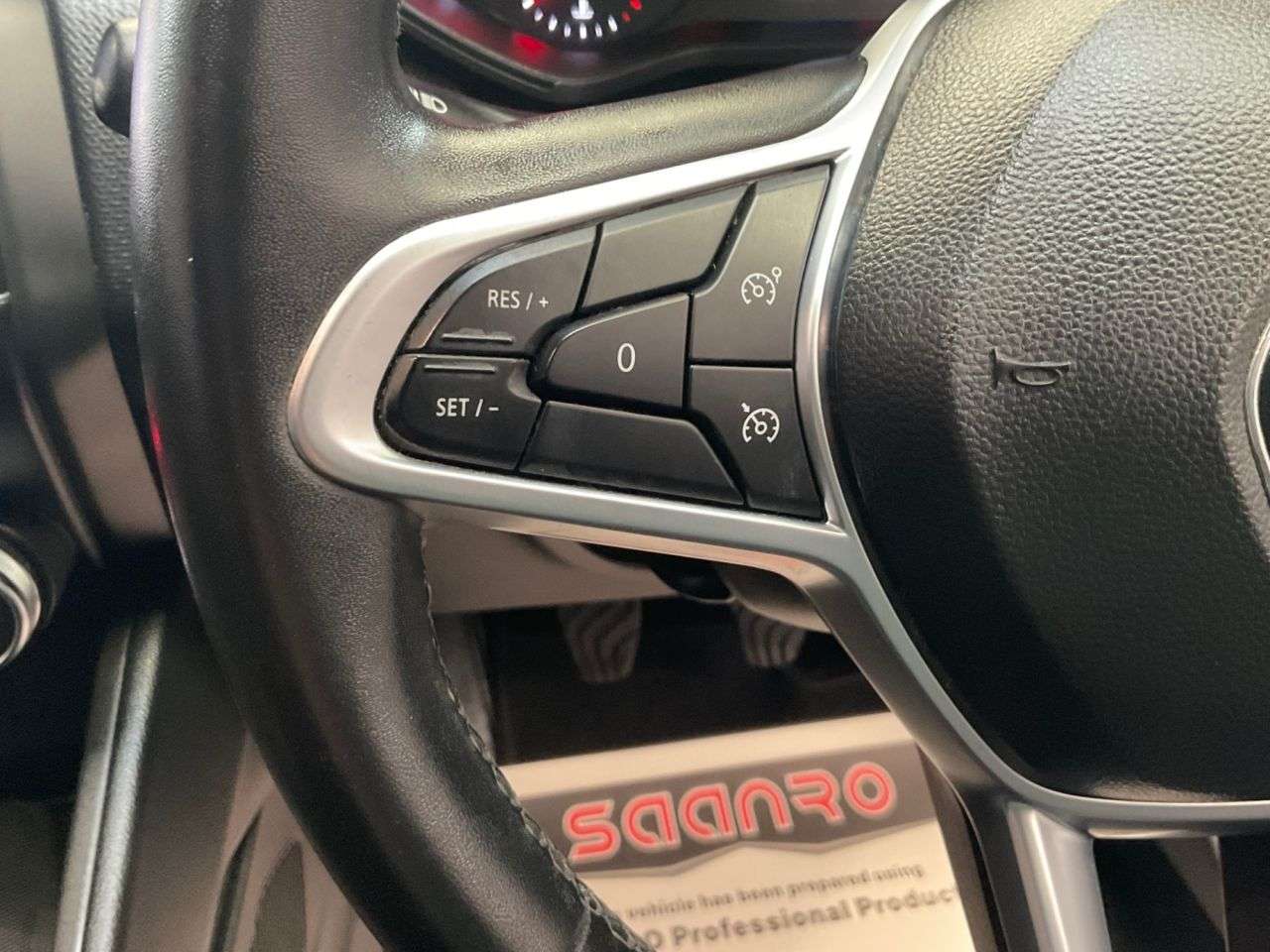2021 RENAULT CLIO 2021 RENAULT CLIO