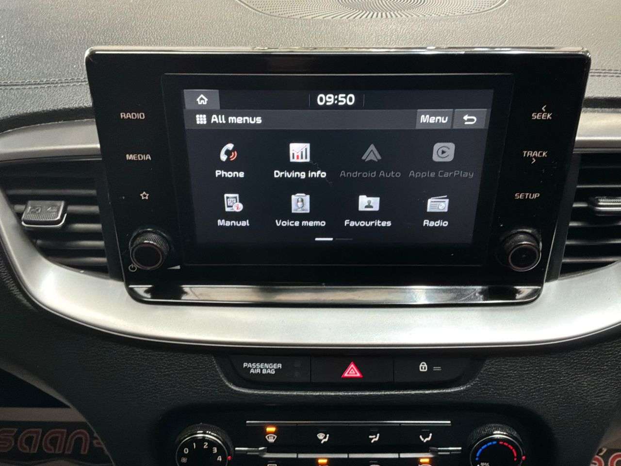 2020 KIA XCEED 2020 KIA XCEED