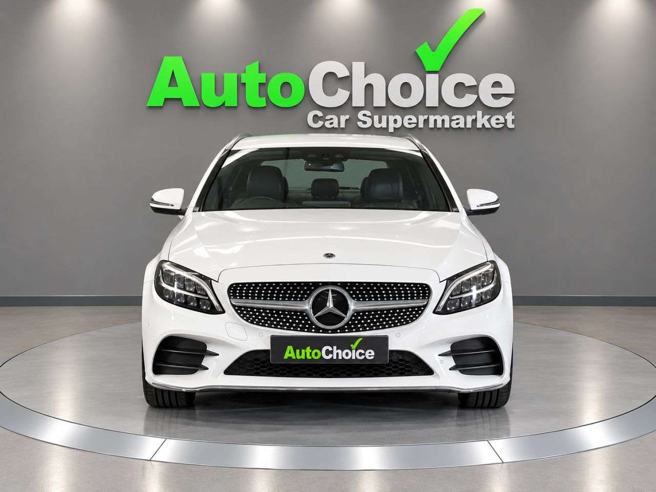 A 2019 MERCEDES-BENZ C CLASS 1.6 C200d AMG Line Estate 5dr Diesel Manual Euro 6 (s/s) (160 ps) in Blackb A 2019 MERCEDES-BENZ C CLASS 1.6 C200d AMG Line Estate 5dr Diesel Manual Euro 6 (s/s) (160 ps) in Blackb