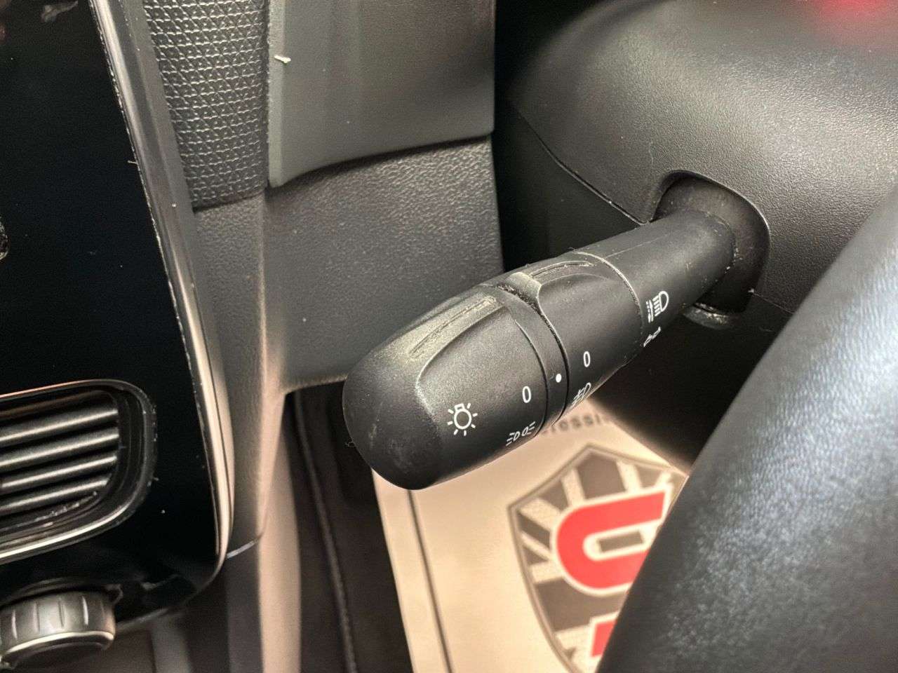 2019 RENAULT CLIO 2019 RENAULT CLIO