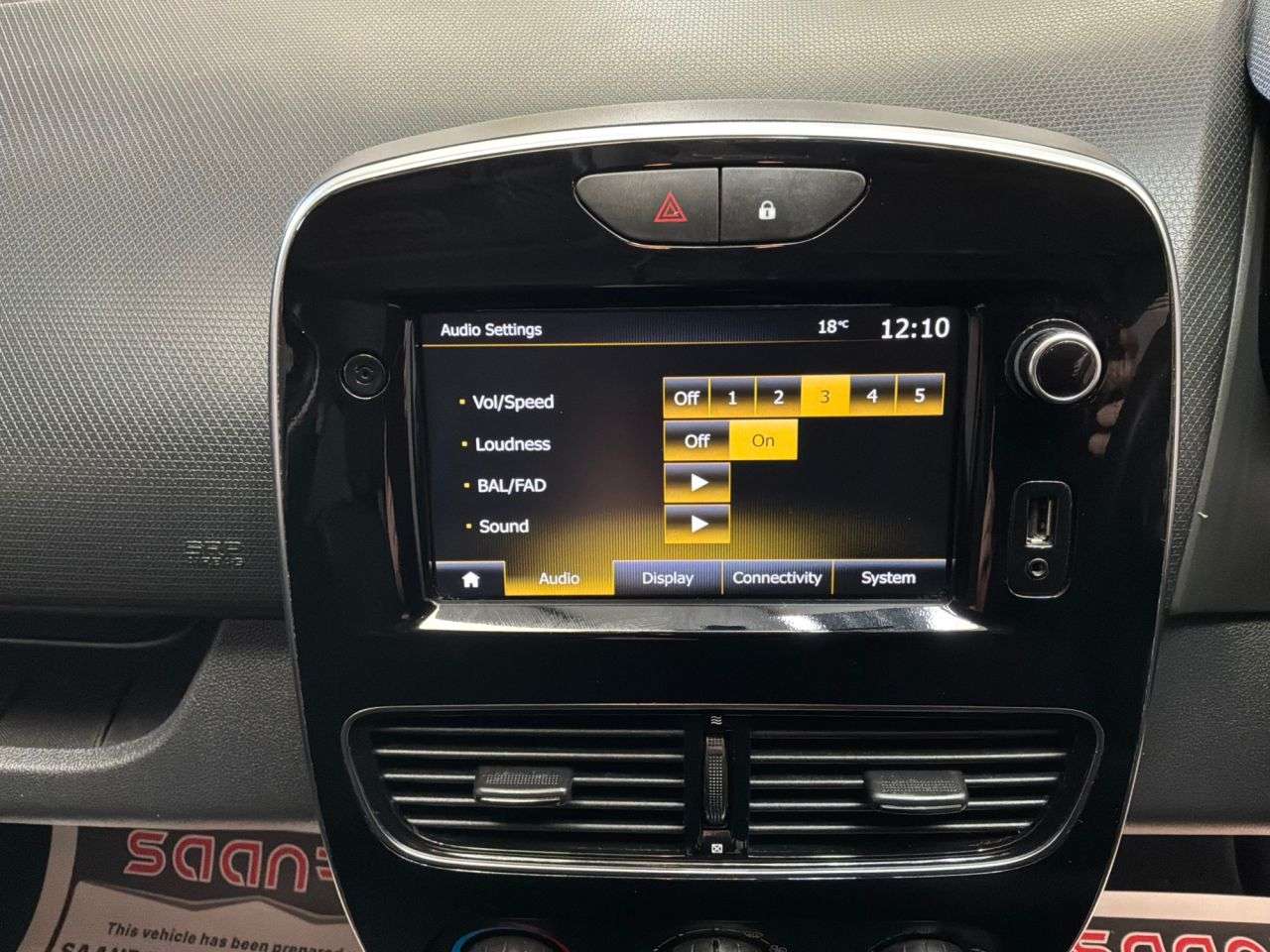 2019 RENAULT CLIO 2019 RENAULT CLIO