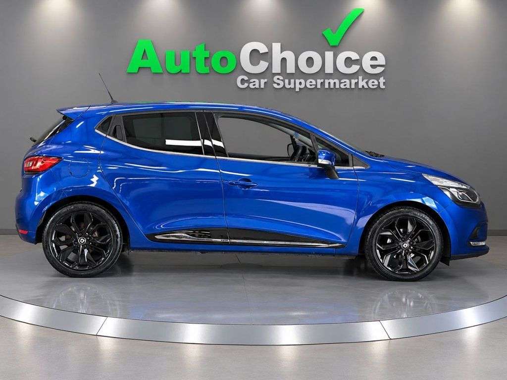 2019 RENAULT CLIO 2019 RENAULT CLIO