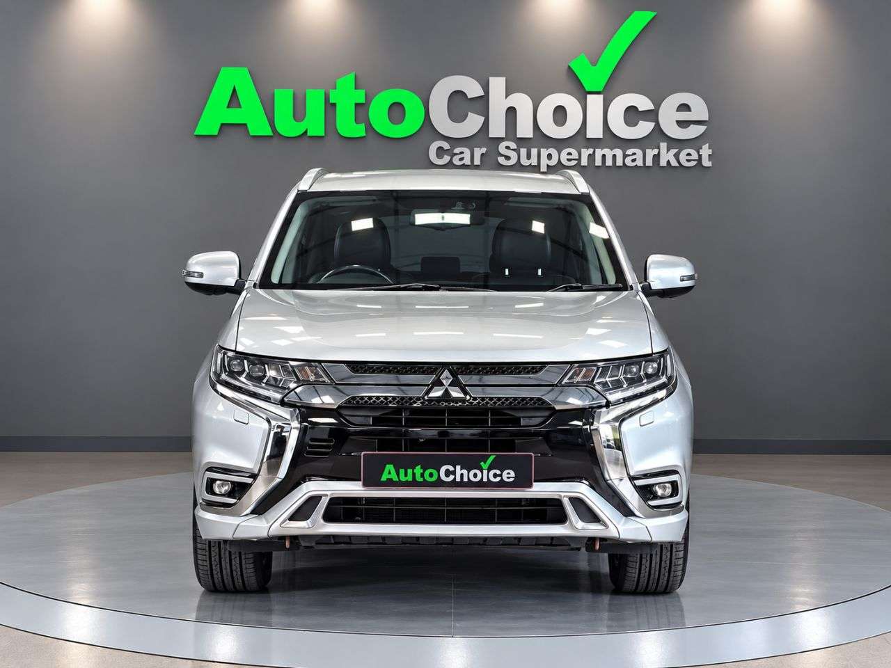 A 2019 MITSUBISHI OUTLANDER 2.4h TwinMotor 13.8kWh 4h SUV 5dr Petrol Plug-in Hybrid CVT 4WD Euro 6 (s/s A 2019 MITSUBISHI OUTLANDER 2.4h TwinMotor 13.8kWh 4h SUV 5dr Petrol Plug-in Hybrid CVT 4WD Euro 6 (s/s