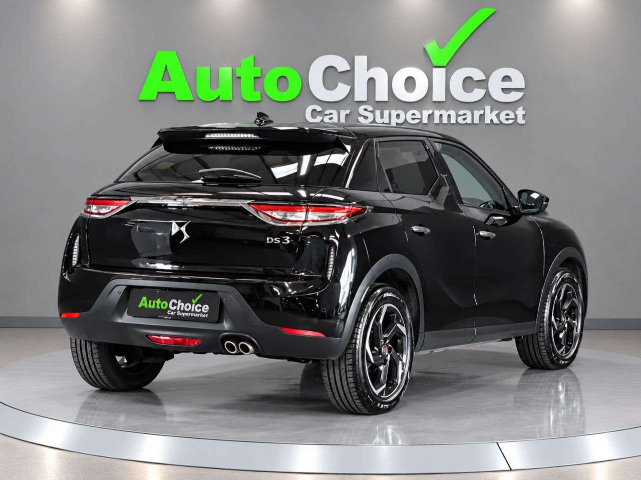 2019 DS AUTOMOBILES 4 2019 DS AUTOMOBILES 4