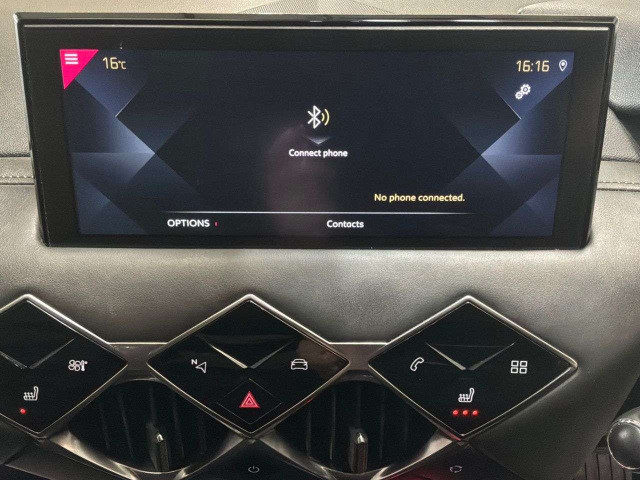 2019 DS AUTOMOBILES 4 2019 DS AUTOMOBILES 4