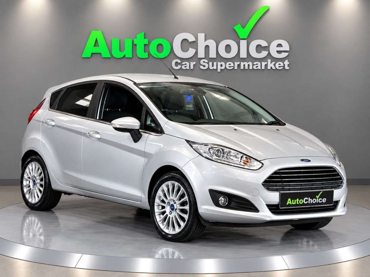 A 2015 FORD FIESTA 1.6 Titanium Hatchback 5dr Petrol Powershift Euro 5 (105 ps)*One Former Kee A 2015 FORD FIESTA 1.6 Titanium Hatchback 5dr Petrol Powershift Euro 5 (105 ps)*One Former Kee