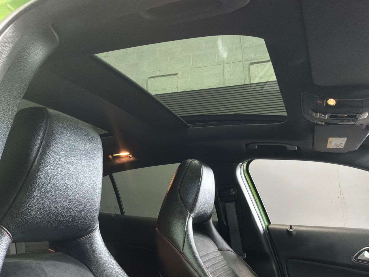 2017 MERCEDES-BENZ 180 2017 MERCEDES-BENZ 180