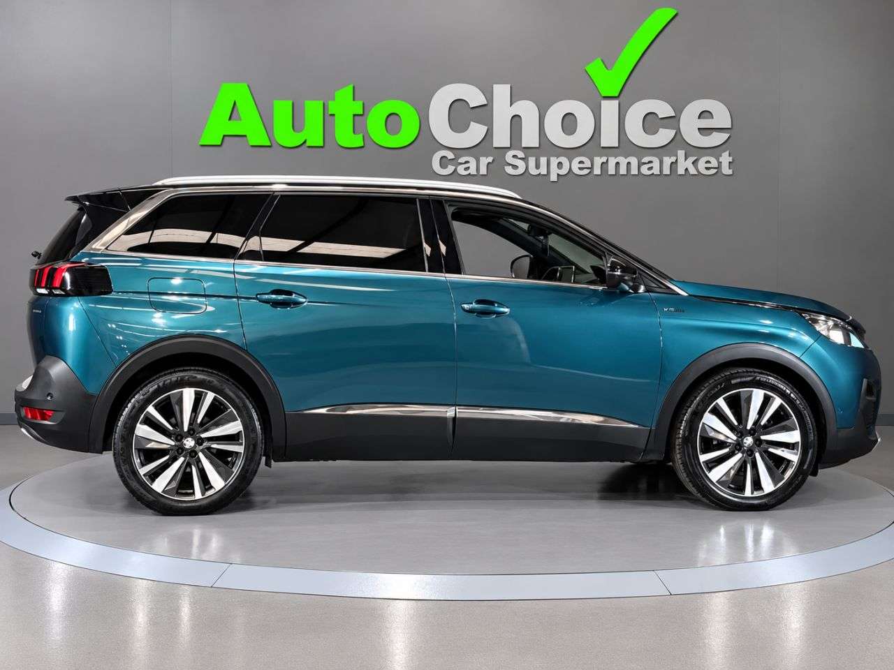 2019 PEUGEOT 5008 2019 PEUGEOT 5008