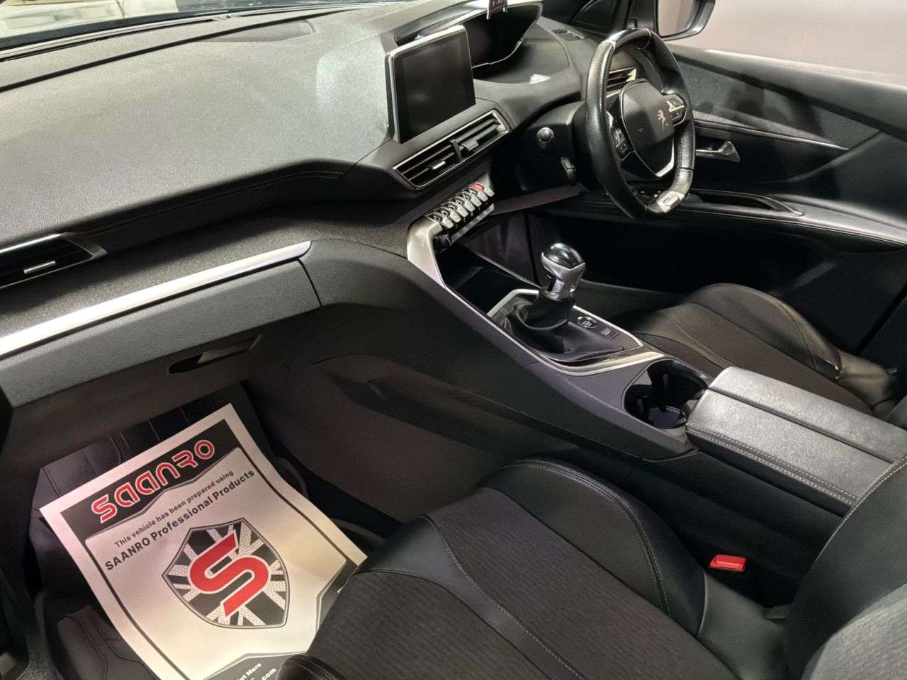 2019 PEUGEOT 5008 2019 PEUGEOT 5008
