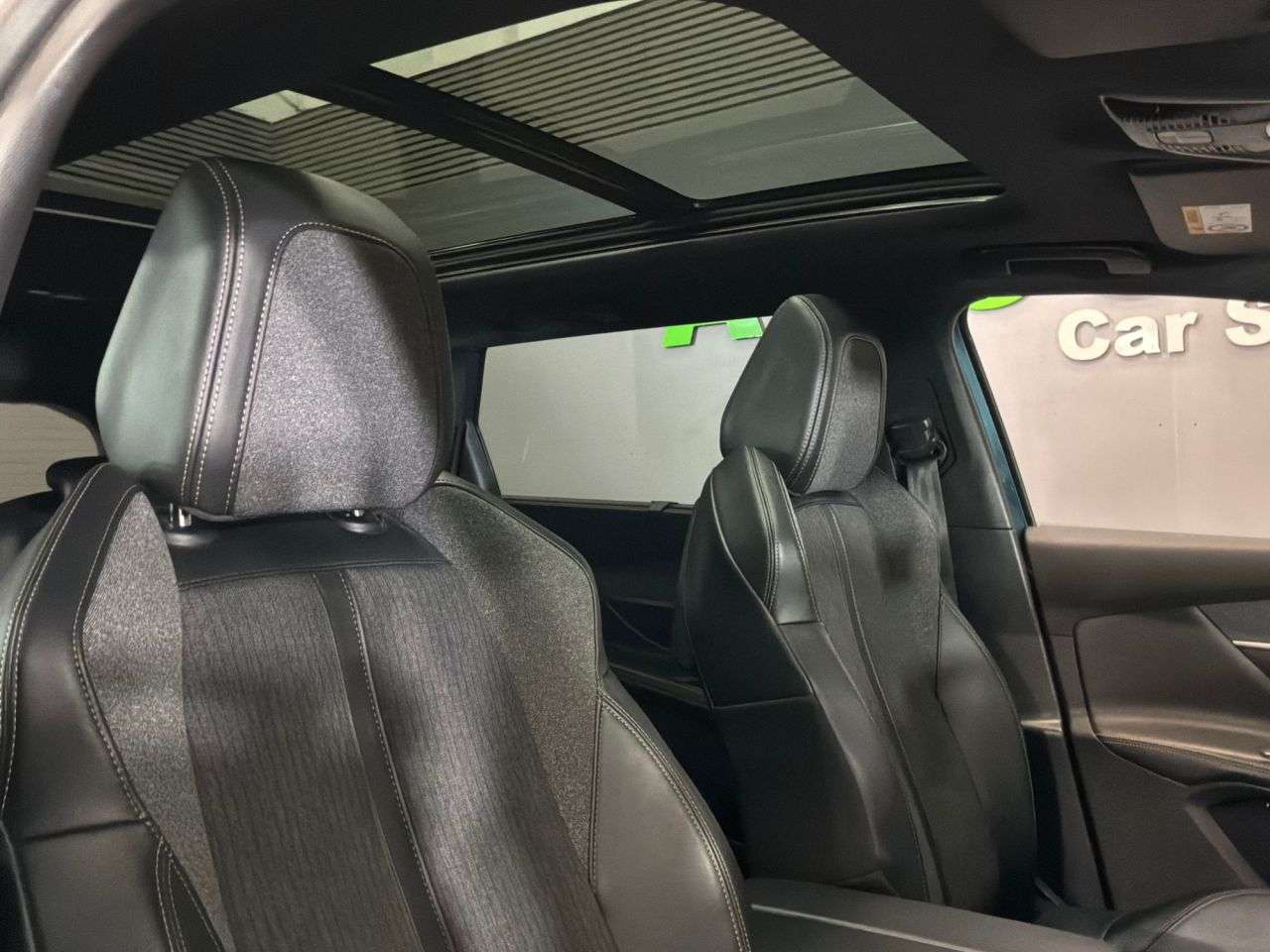 2019 PEUGEOT 5008 2019 PEUGEOT 5008