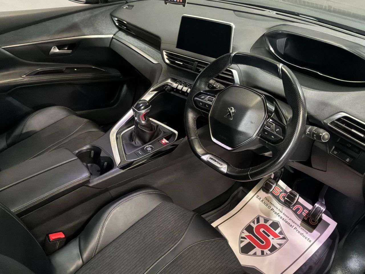 2019 PEUGEOT 5008 2019 PEUGEOT 5008