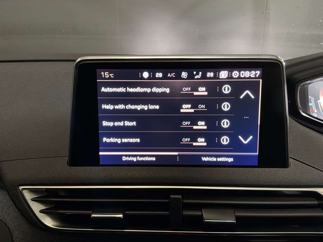 2019 PEUGEOT 5008 2019 PEUGEOT 5008
