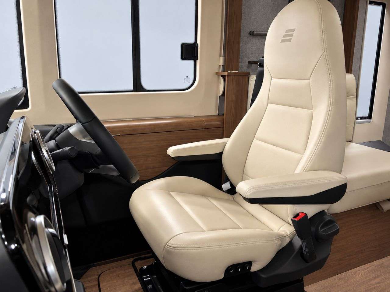2025 HYMER B-CLASS MASTERLINE 2025 HYMER B-CLASS MASTERLINE
