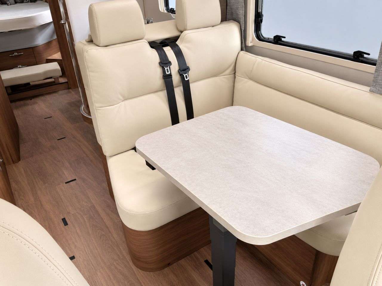 2025 HYMER B-CLASS MASTERLINE 2025 HYMER B-CLASS MASTERLINE