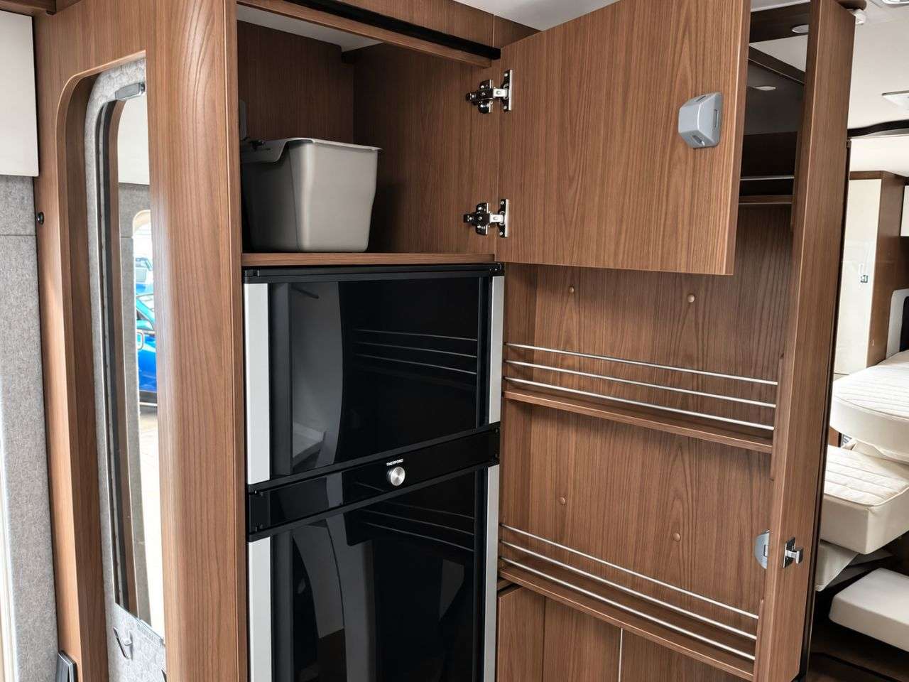 2025 HYMER B-CLASS MASTERLINE 2025 HYMER B-CLASS MASTERLINE