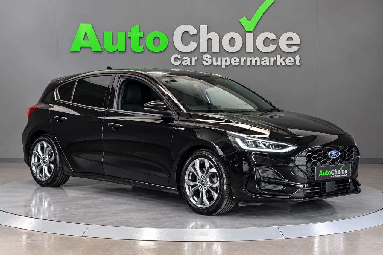 A 2023 FORD FOCUS 1.0T EcoBoost ST-Line Hatchback 5dr Petrol Manual Euro 6 (s/s) (125 ps)in B A 2023 FORD FOCUS 1.0T EcoBoost ST-Line Hatchback 5dr Petrol Manual Euro 6 (s/s) (125 ps)in B