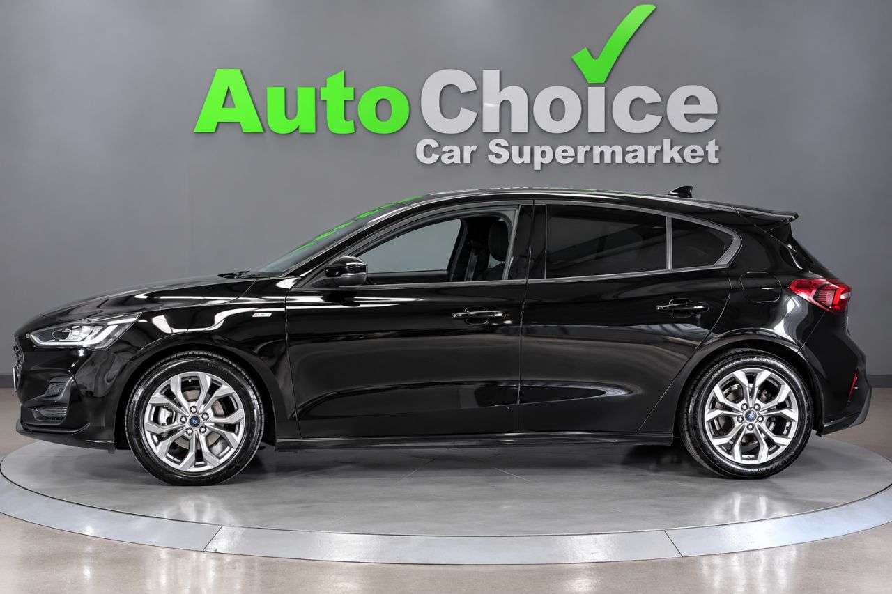2023 FORD FOCUS 2023 FORD FOCUS